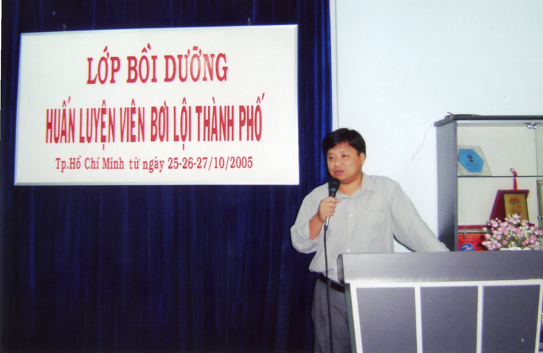 Lớp bồi dưỡng HLV Bơi lội Thành phố